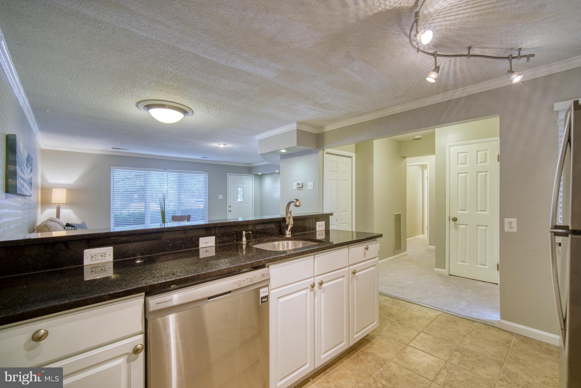 1638 Westwind Way McLean, VA 22102 - Photo 10 of 25 Open to dining/living rooms