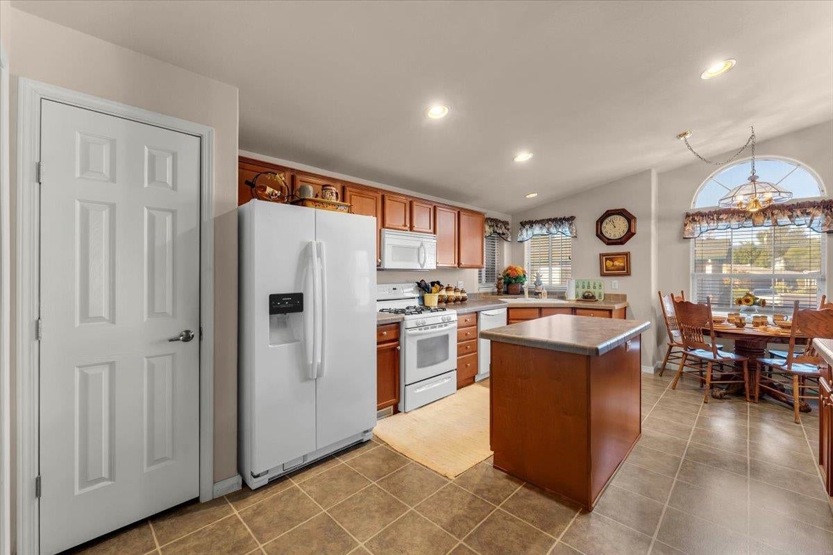 350 Gilmore Road, Unit SPACE 42 Red Bluff, CA 96080 - Photo 17 of 41 Gallery Image 17