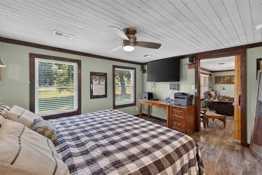 13810 Byars Road Grandview, MO 64030 - Photo 17 of 65 Gallery Image 17