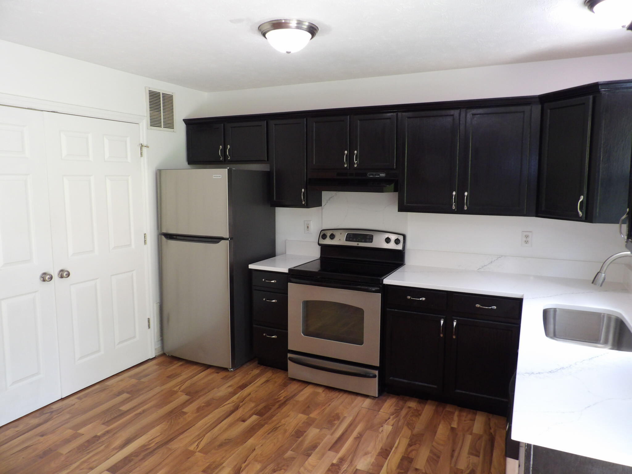 1217 Colorado Road Lexington, KY 40509 - Photo 15 of 68 103_3833