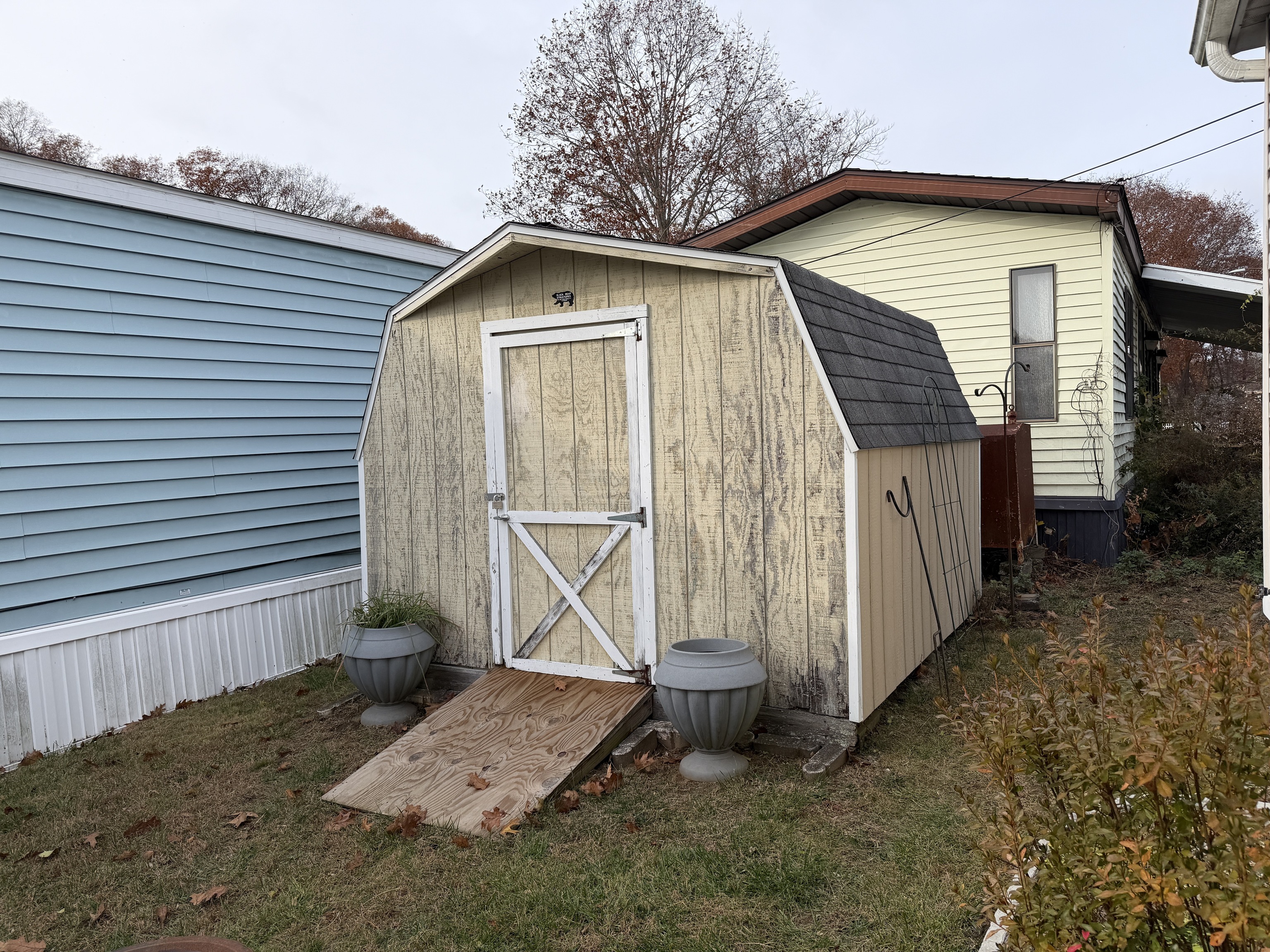 16 3rd Street Beacon Falls, CT 06403 - Photo 2 of 12 a pathway of a house with a yard