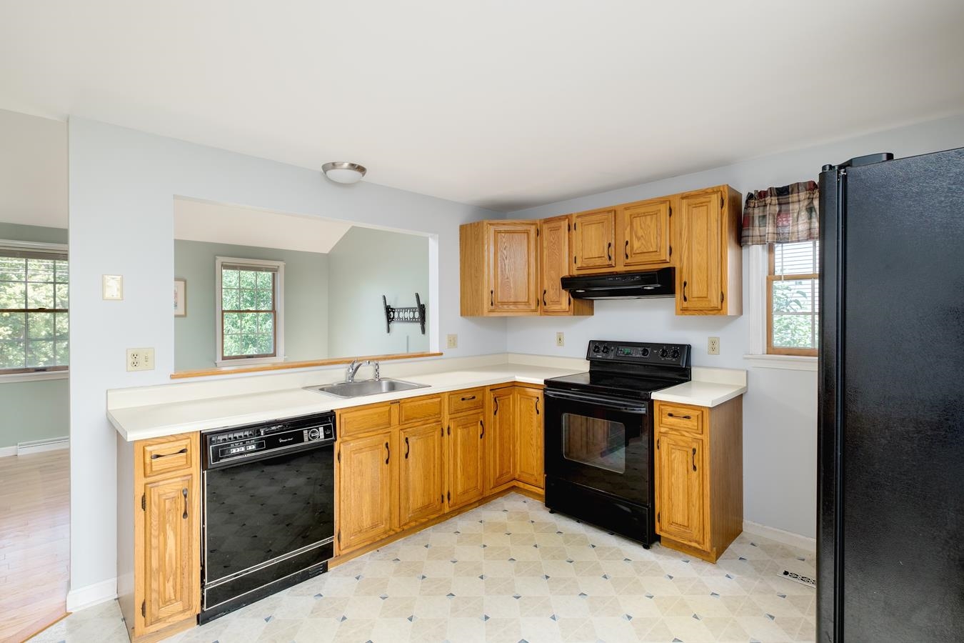 5 Ledgeview Drive Rochester, NH 03839 - Photo 12 of 33 Gallery Image 12
