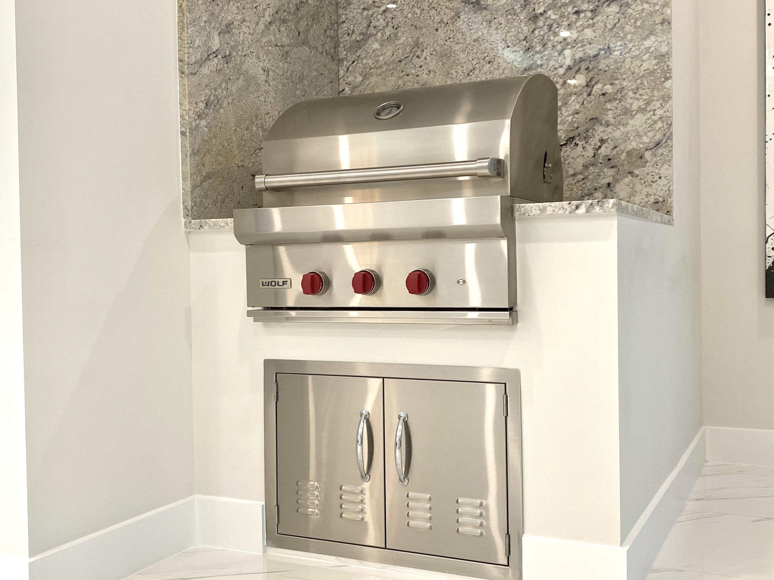 475 East Royal Palm Road, Unit 701 Boca Raton, FL 33432 - Photo 10 of 14 Built-in grill on the balcony