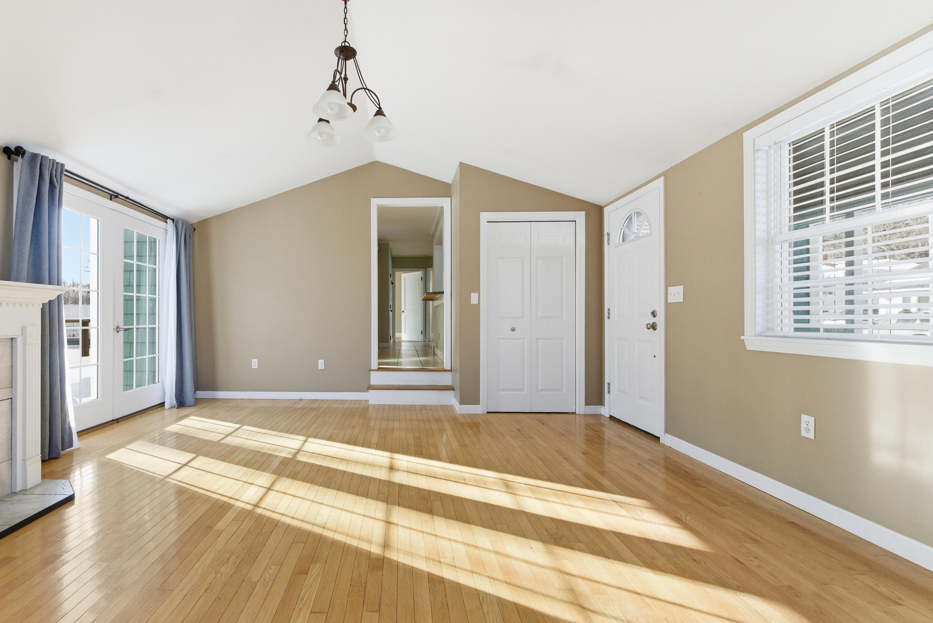 18 Nimitz Street Lewiston, ME 04240 - Photo 13 of 60 35-18 Nimitz St_Lewiston_ME-19