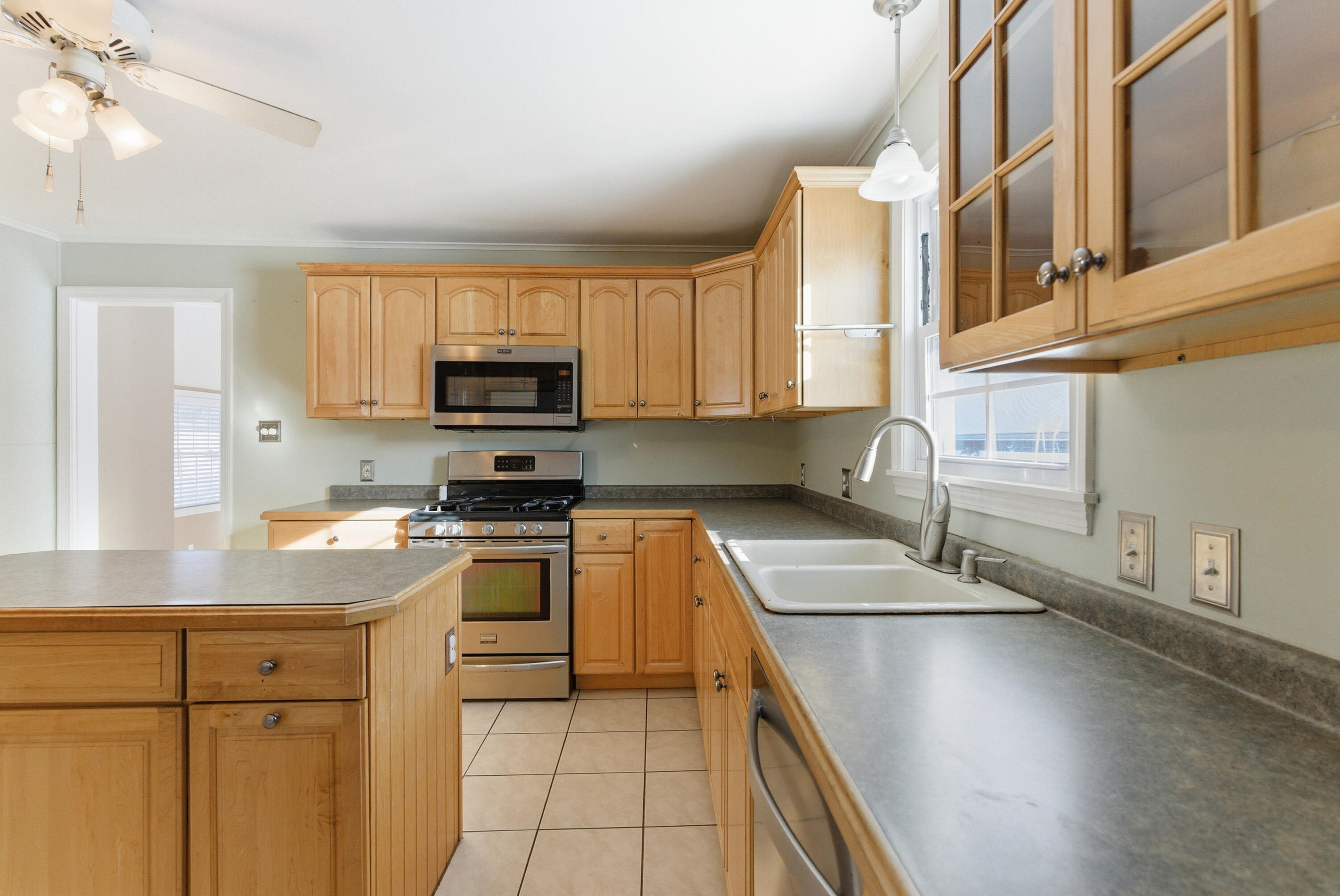 18 Nimitz Street Lewiston, ME 04240 - Photo 14 of 60 42-18 Nimitz St_Lewiston_ME-63