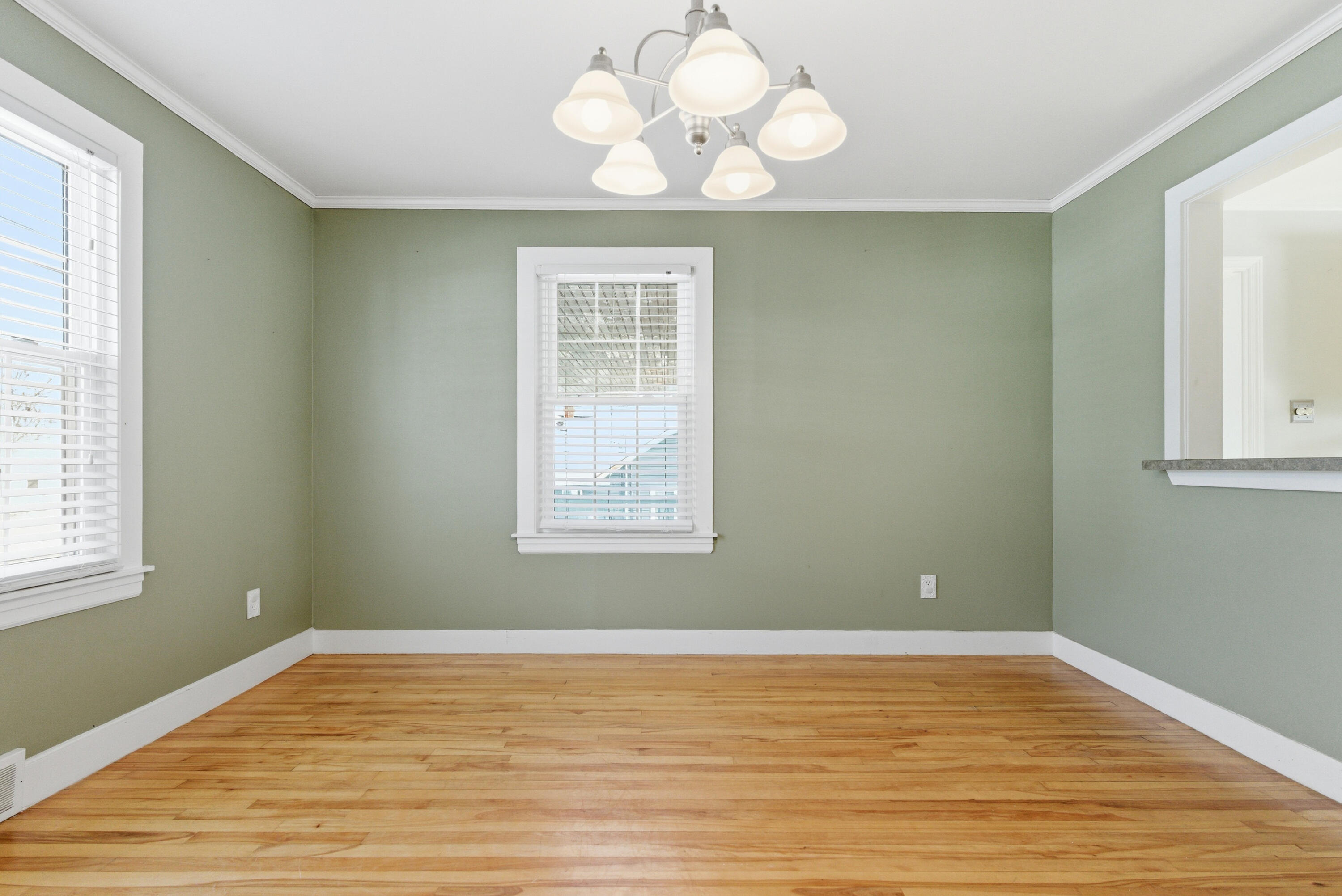 18 Nimitz Street Lewiston, ME 04240 - Photo 24 of 60 32-18 Nimitz St_Lewiston_ME-22