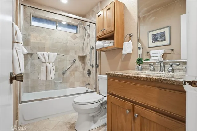 $1,100,000 | 22443 Whirlaway Court, Canyon Lake, CA 92587