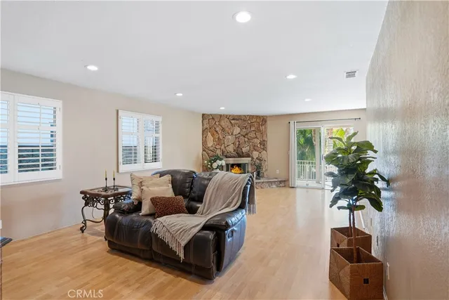 $1,100,000 | 22443 Whirlaway Court, Canyon Lake, CA 92587