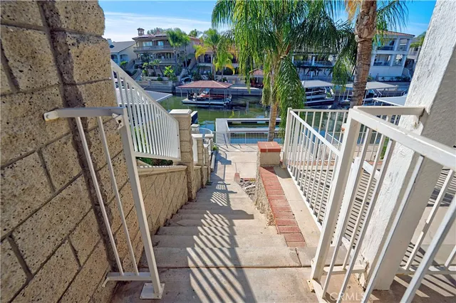 $1,100,000 | 22443 Whirlaway Court, Canyon Lake, CA 92587