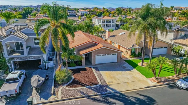 $1,100,000 | 22443 Whirlaway Court, Canyon Lake, CA 92587