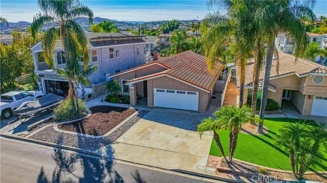 $1,100,000 | 22443 Whirlaway Court, Canyon Lake, CA 92587