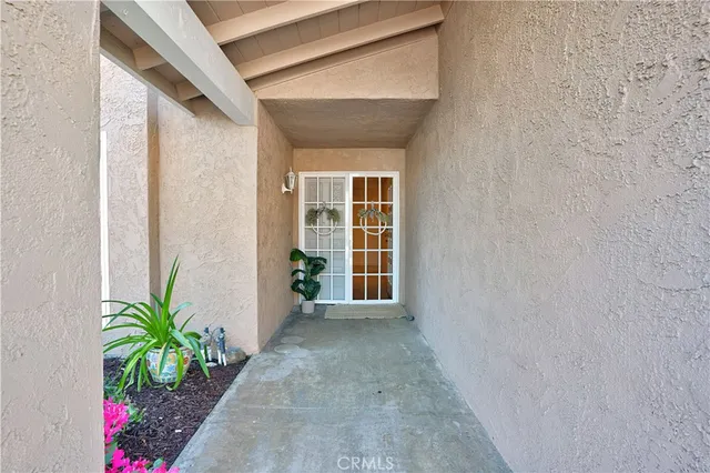 $1,100,000 | 22443 Whirlaway Court, Canyon Lake, CA 92587