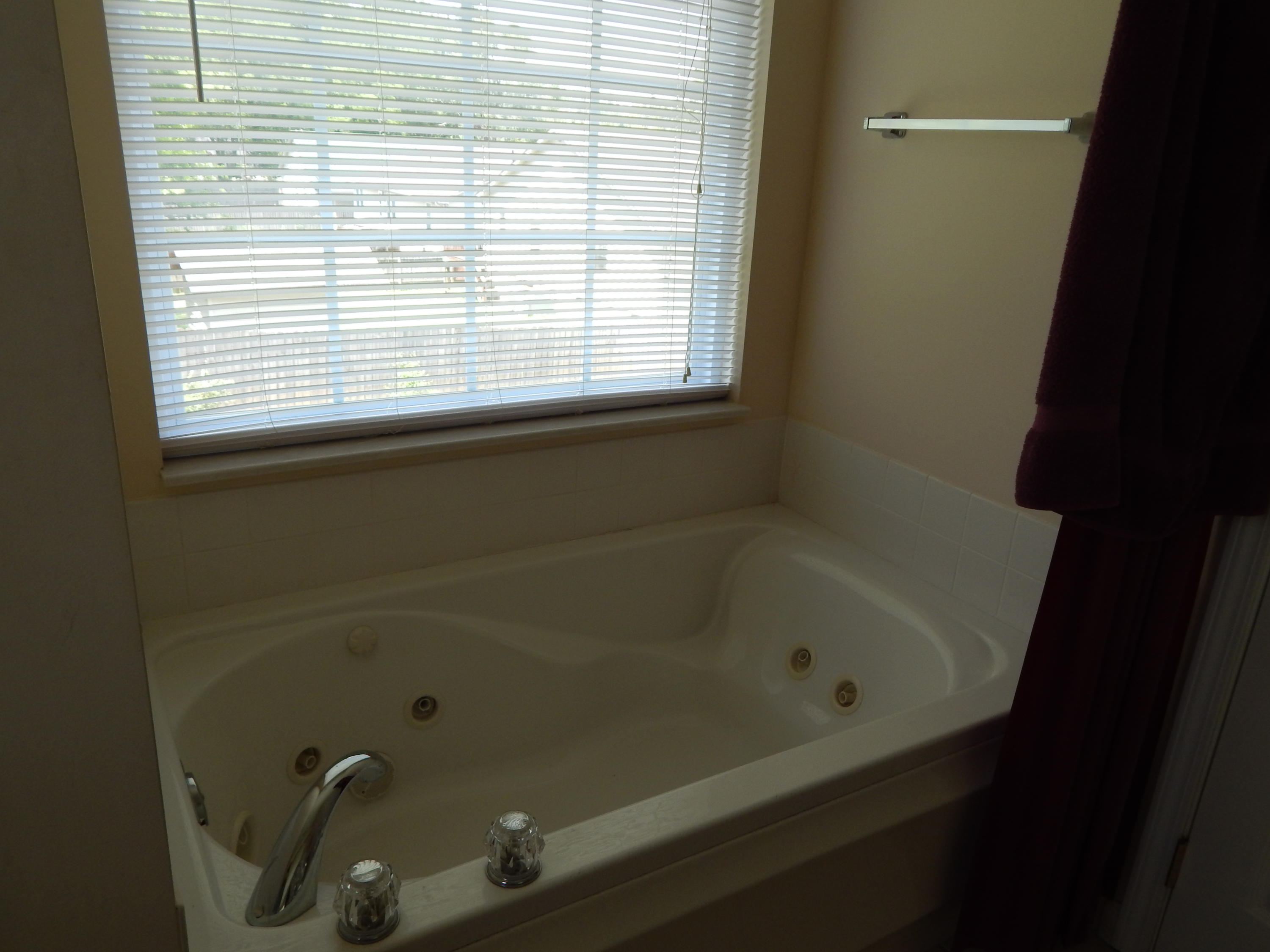 1913 Sevierville Road Maryville, TN 37804 - Photo 14 of 21 Whilpool