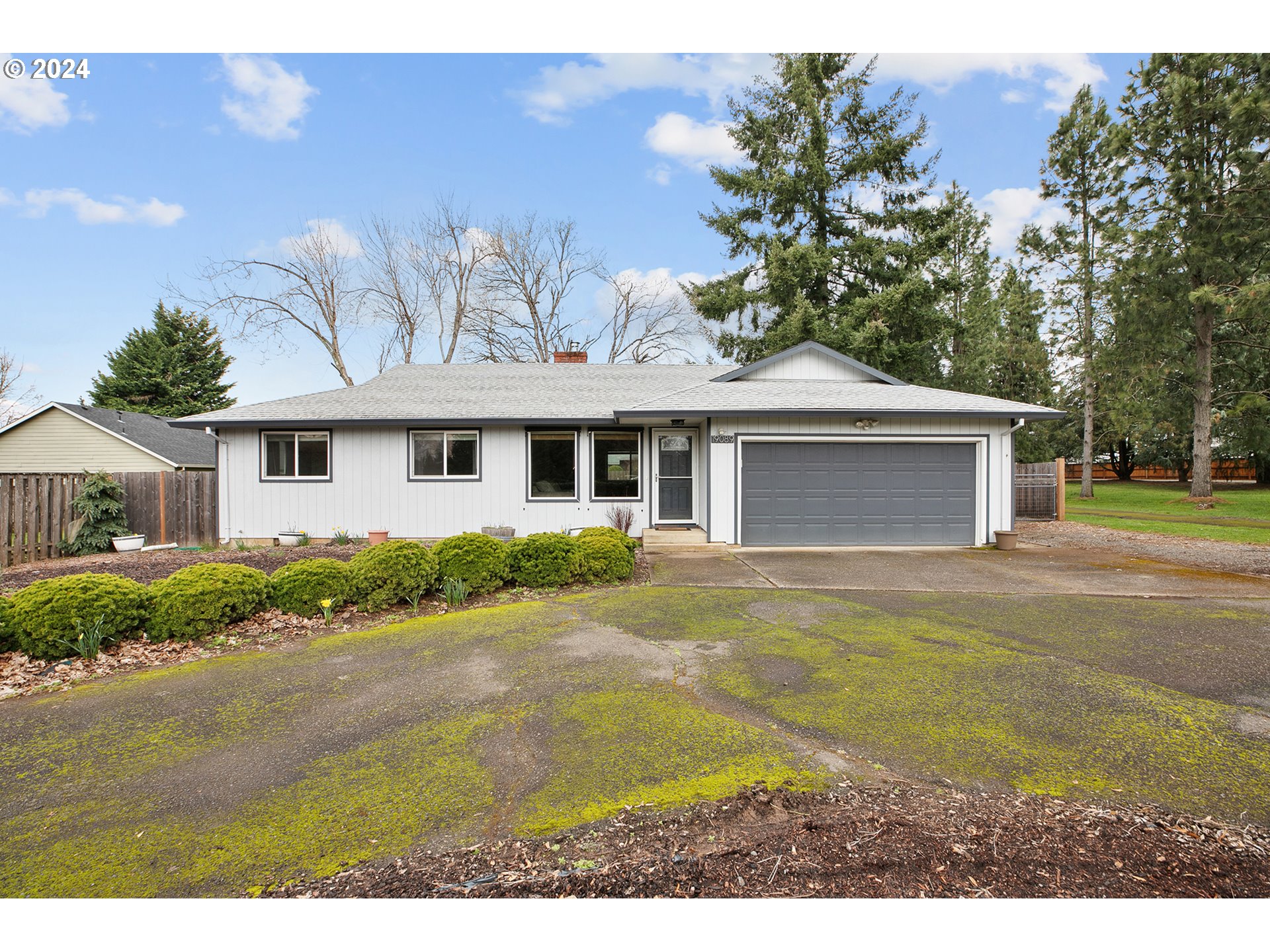 19089 South Central Point Road Oregon City, OR 97045 - Photo 1 of 31 Gallery Image 1