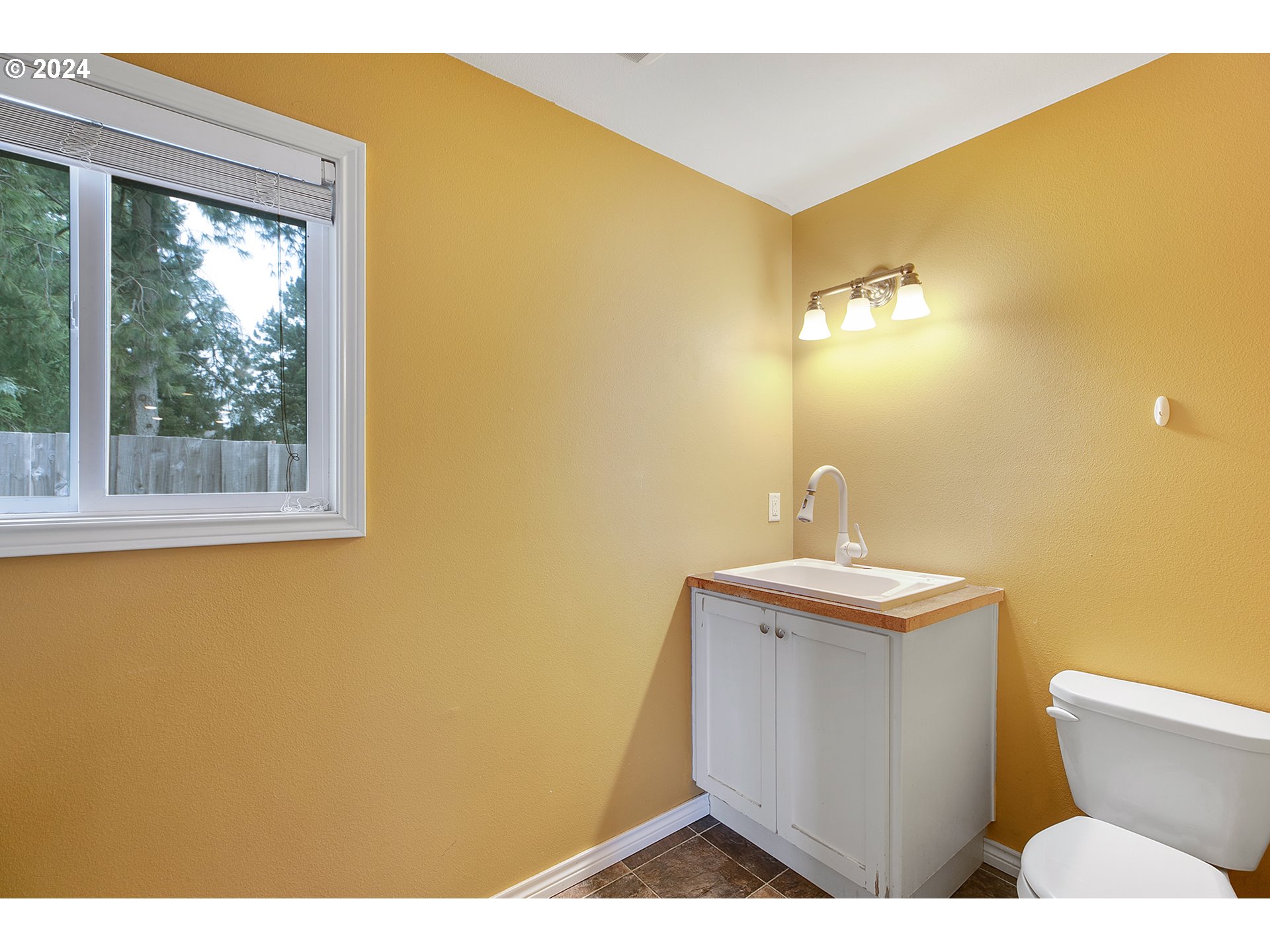 19089 South Central Point Road Oregon City, OR 97045 - Photo 23 of 31 Gallery Image 23