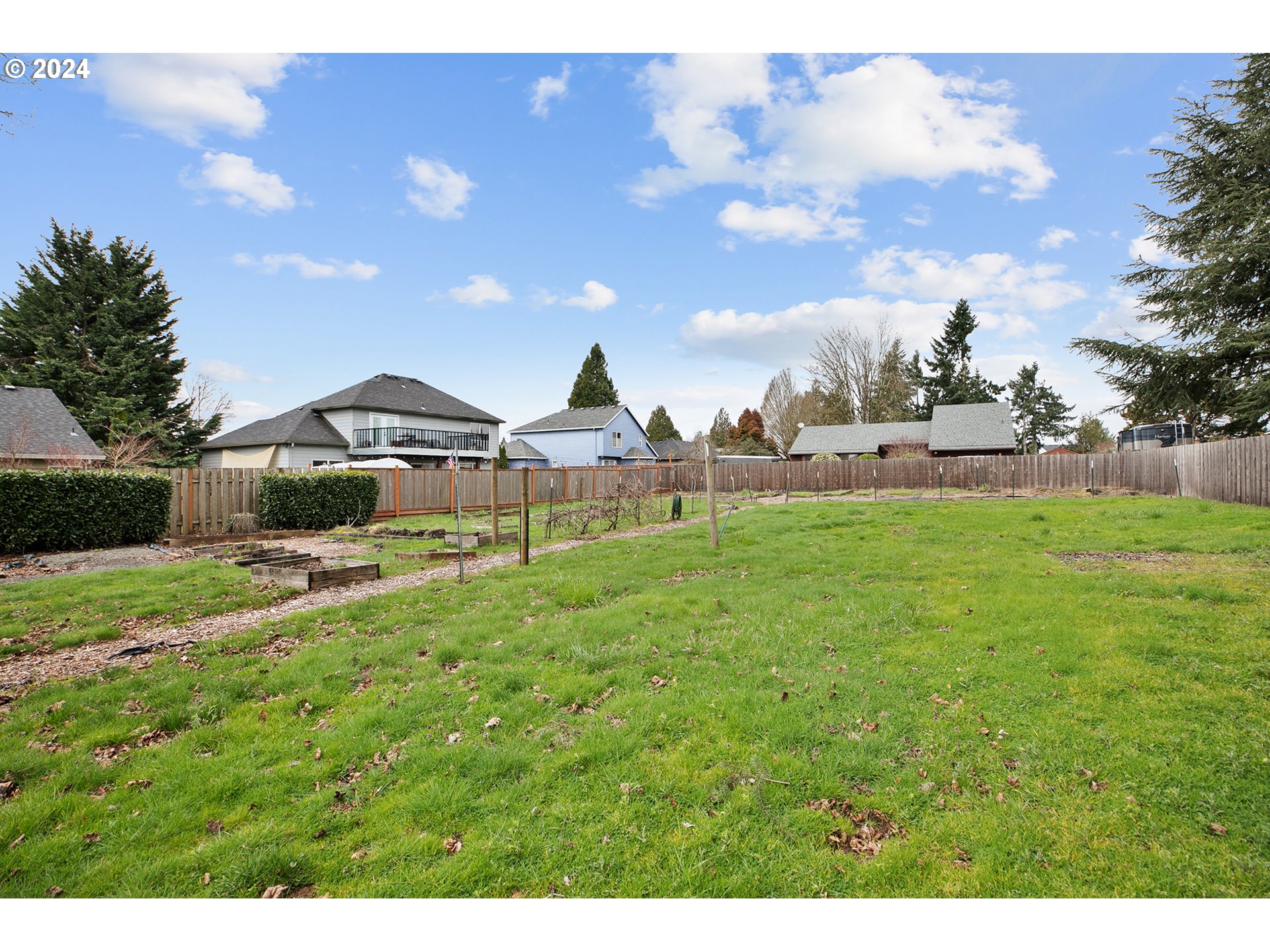 19089 South Central Point Road Oregon City, OR 97045 - Photo 26 of 31 Gallery Image 26