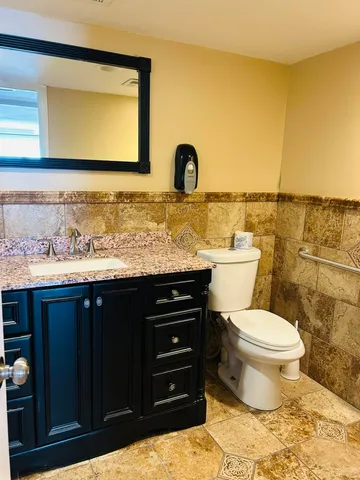 $79,000 | 209 West Miracle Strip Parkway, Unit D204, Mary Esther, FL 32569