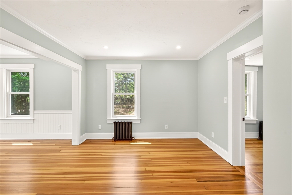 148 Center Street Ashburnham, MA 01430 - Photo 9 of 40