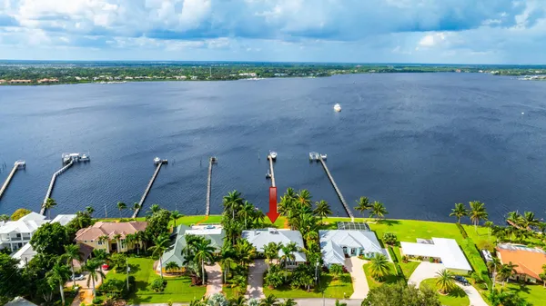 $2,875,000 | 2672 Northwest S Shore Road, Stuart, FL 34994