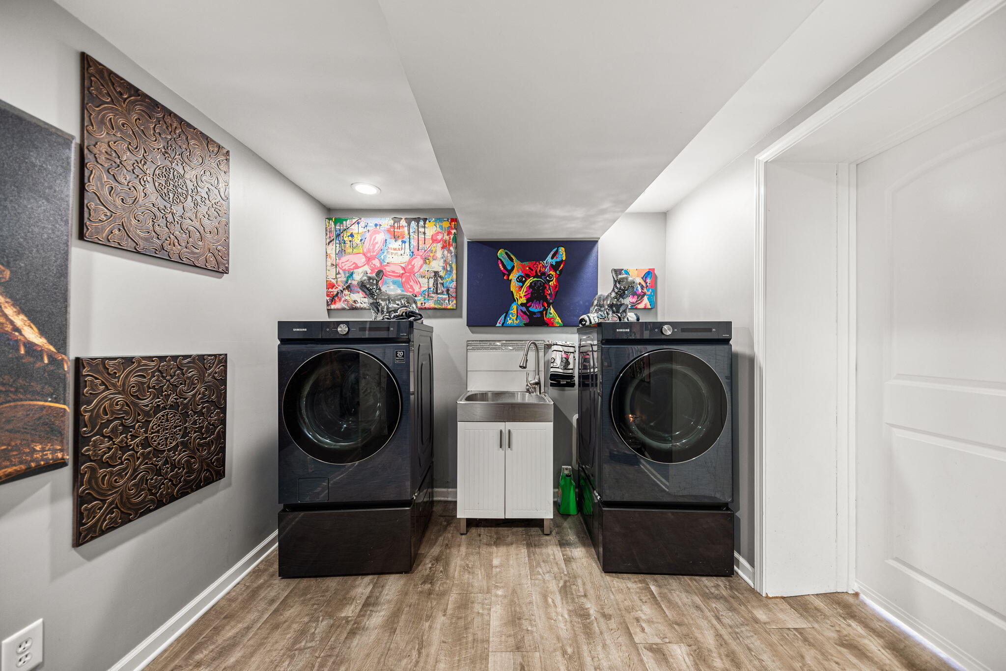 832 North Vanderburg Street Gary, IN 46403 - Photo 14 of 44 2048x1367