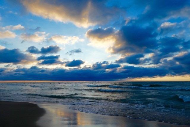 832 North Vanderburg Street Gary, IN 46403 - Photo 42 of 44 640x427