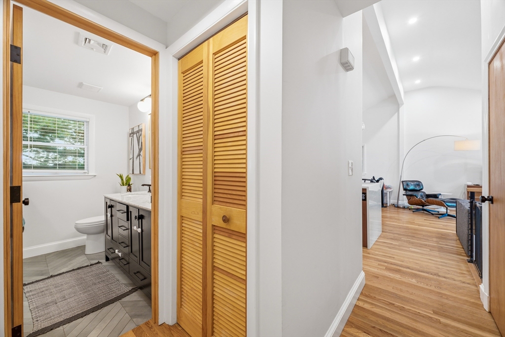 40 Sunset Hill Road Boston, MA 02132 - Photo 18 of 35 Gallery Image 18