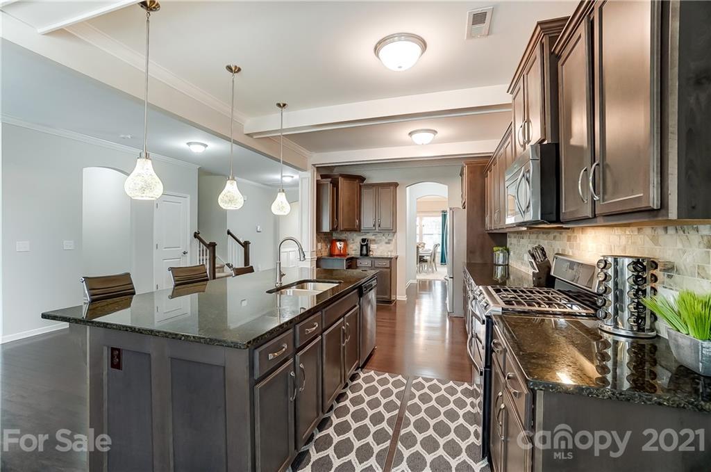 2024 Fuschia Court Fort Mill, SC 29708 - Photo 13 of 45