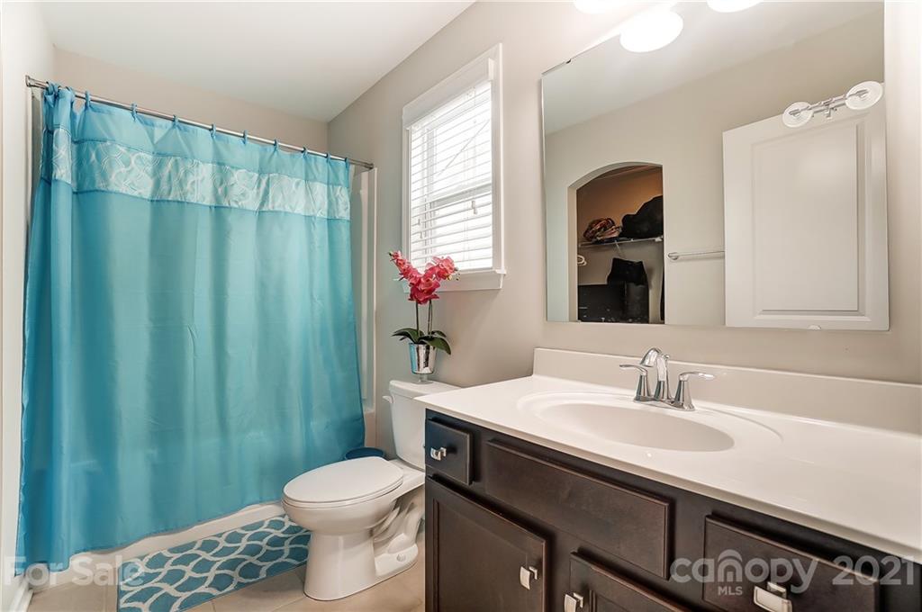 2024 Fuschia Court Fort Mill, SC 29708 - Photo 35 of 45