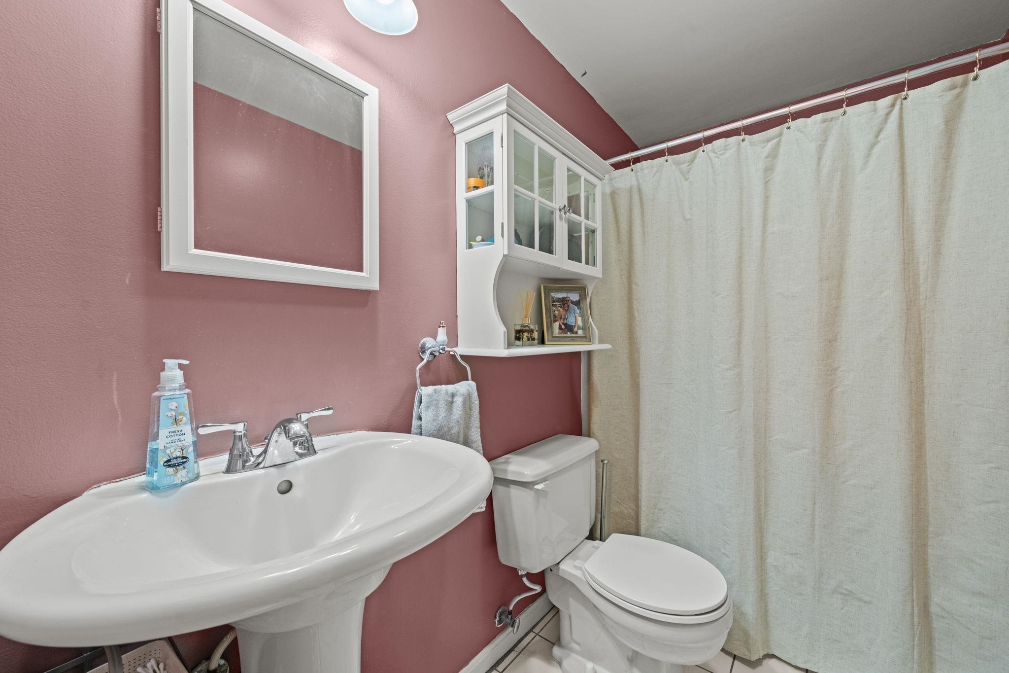 67 5th Street, Unit 8 Dover, NH 03820 - Photo 16 of 21