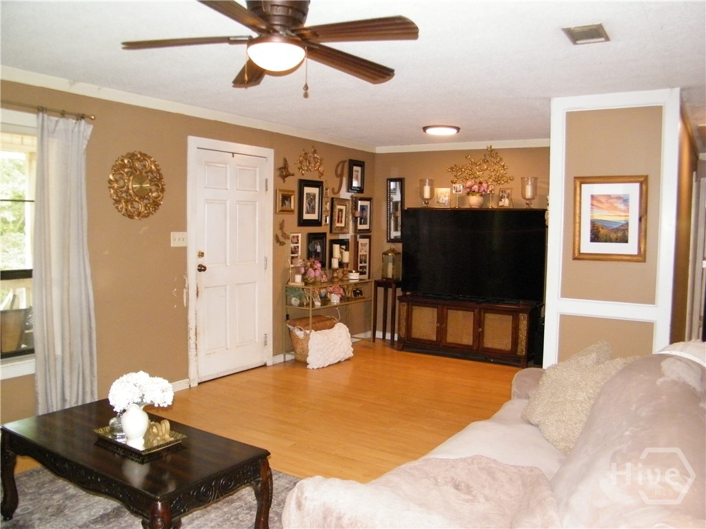 1203 Kendricks Road Brooklet, GA 30415 - Photo 6 of 28 Family Room
