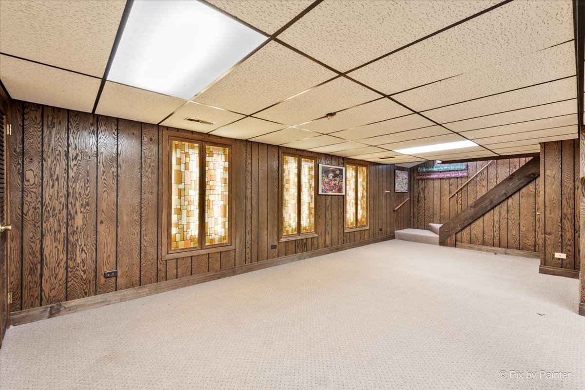 1100 South Church Road Mount Prospect, IL 60056 - Photo 29 of 50 a view of an empty room with a window