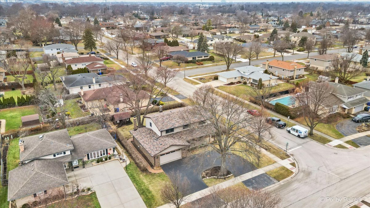 1100 South Church Road Mount Prospect, IL 60056 - Photo 36 of 50 an aerial view of residential houses with outdoor space