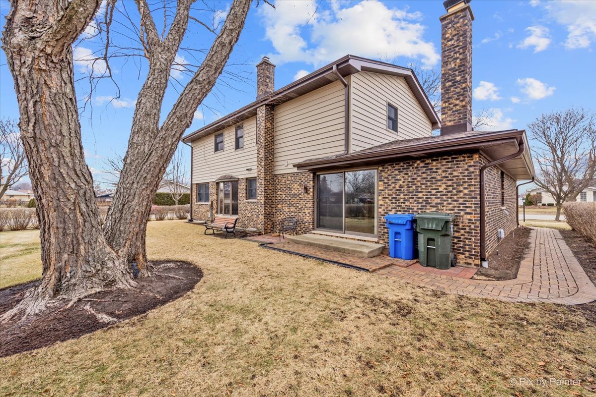 1100 South Church Road Mount Prospect, IL 60056 - Photo 43 of 50 a view of a house with a patio
