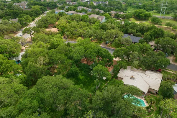 $699,000 | 5509 Salem Hill Drive, Austin, TX 78745