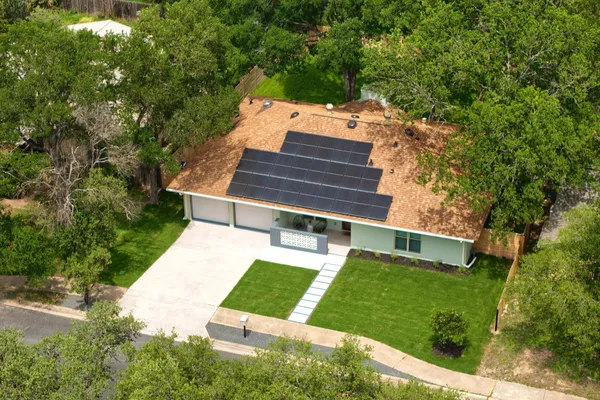 $699,000 | 5509 Salem Hill Drive, Austin, TX 78745