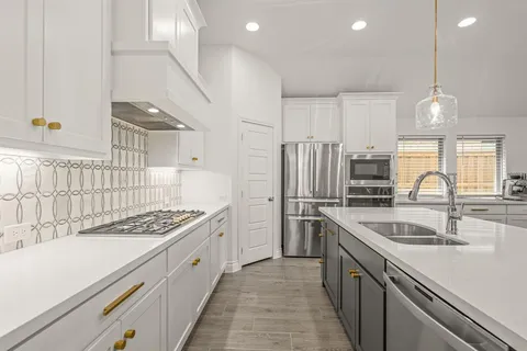 $579,000 | 10524 Oates Branch Lane, Fort Worth, TX 76126