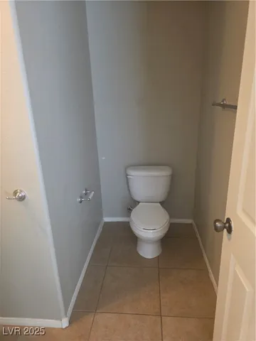 $1,810 | 20 West Focal Point Avenue, North Las Vegas, NV 89031