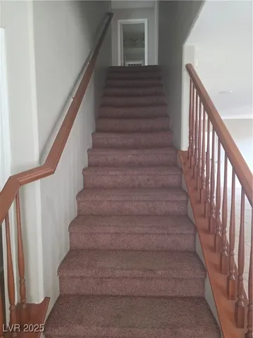 $1,810 | 20 West Focal Point Avenue, North Las Vegas, NV 89031