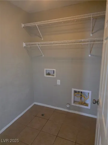 $1,810 | 20 West Focal Point Avenue, North Las Vegas, NV 89031