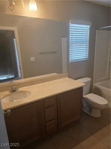 $1,810 | 20 West Focal Point Avenue, North Las Vegas, NV 89031