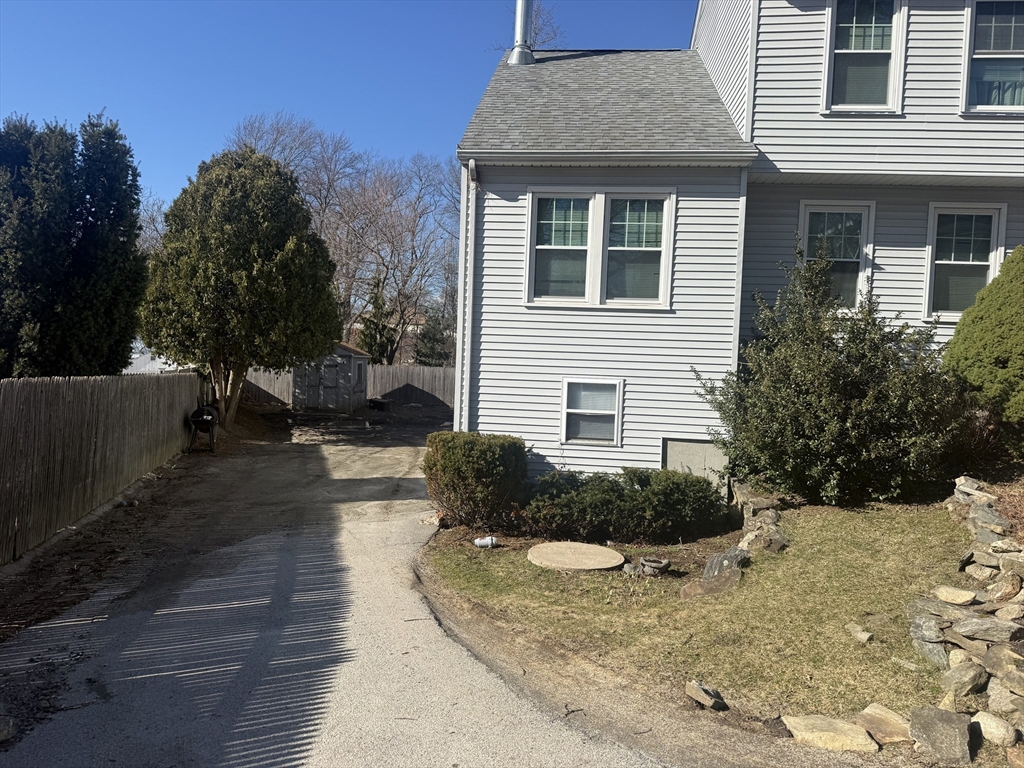 13 Simone Street, Unit 2 Worcester, MA 01604 - Photo 2 of 9