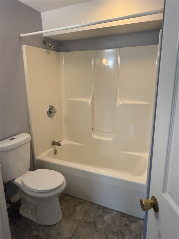 13 Simone Street, Unit 2 Worcester, MA 01604 - Photo 8 of 9