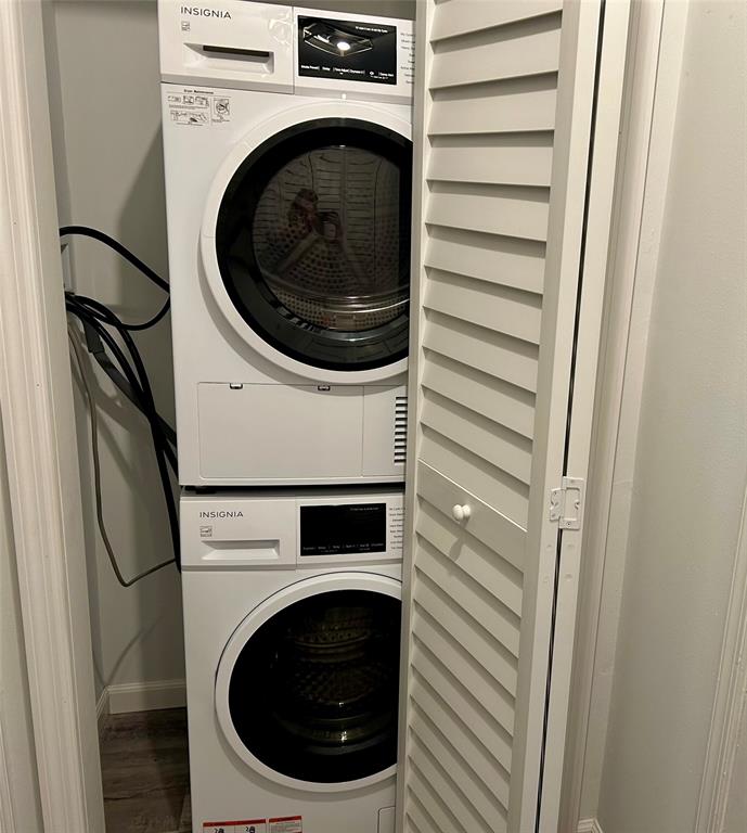 2151 Northeast 68th Street, Unit 226 Fort Lauderdale, FL 33308 - Photo 24 of 49 a utility room with dryer and washer