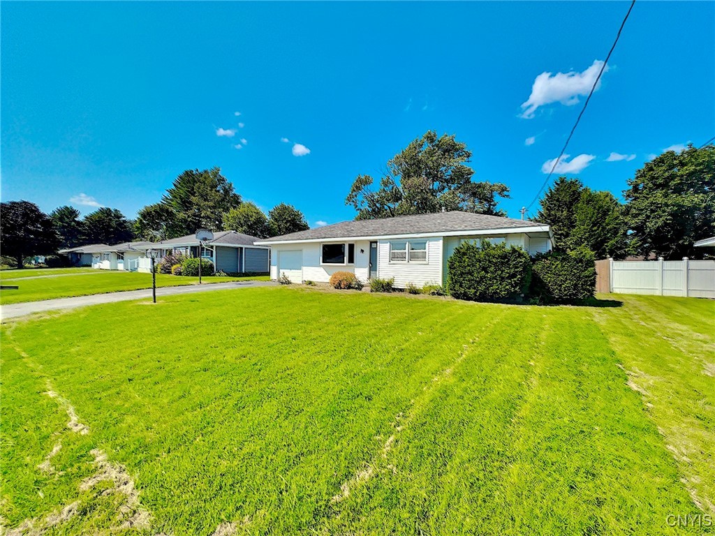 135 Glen Road Rome, NY 13440 - Photo 2 of 34