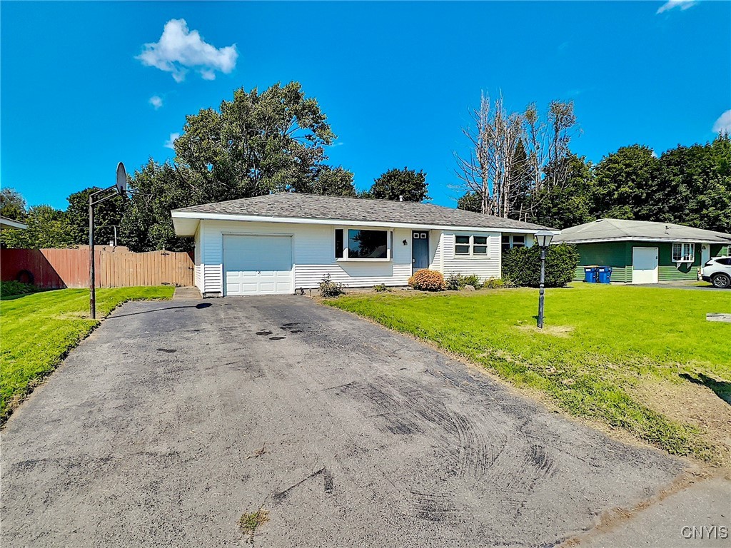 135 Glen Road Rome, NY 13440 - Photo 3 of 34