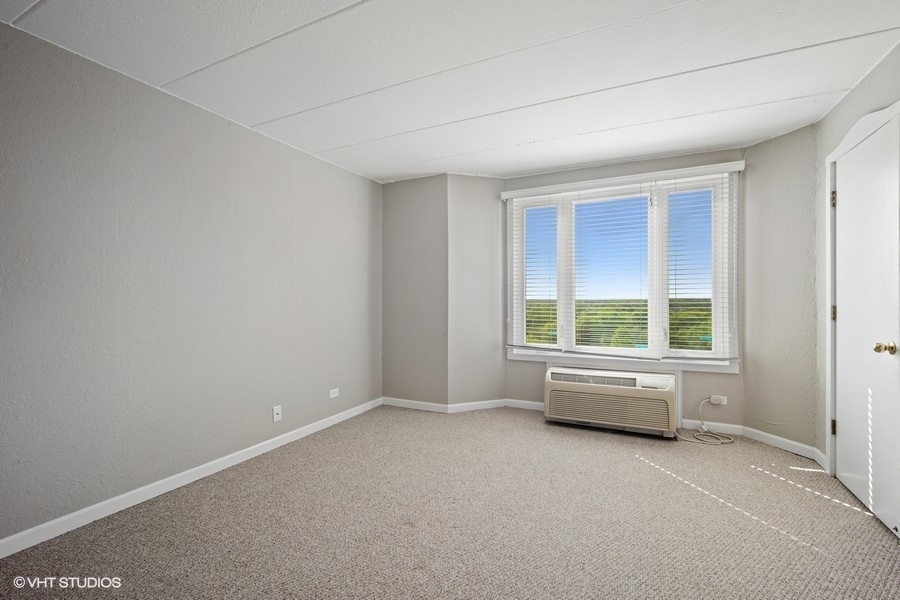 1 Renaissance Place, Unit 1006 Palatine, IL 60067 - Photo 11 of 18