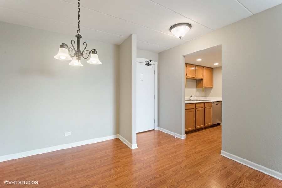 1 Renaissance Place, Unit 1006 Palatine, IL 60067 - Photo 5 of 18