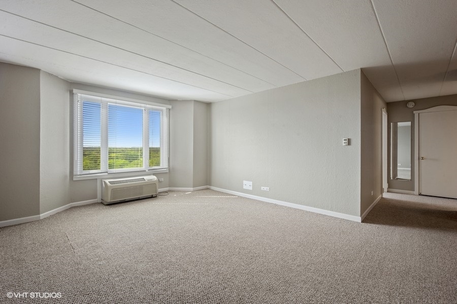 1 Renaissance Place, Unit 1006 Palatine, IL 60067 - Photo 8 of 18