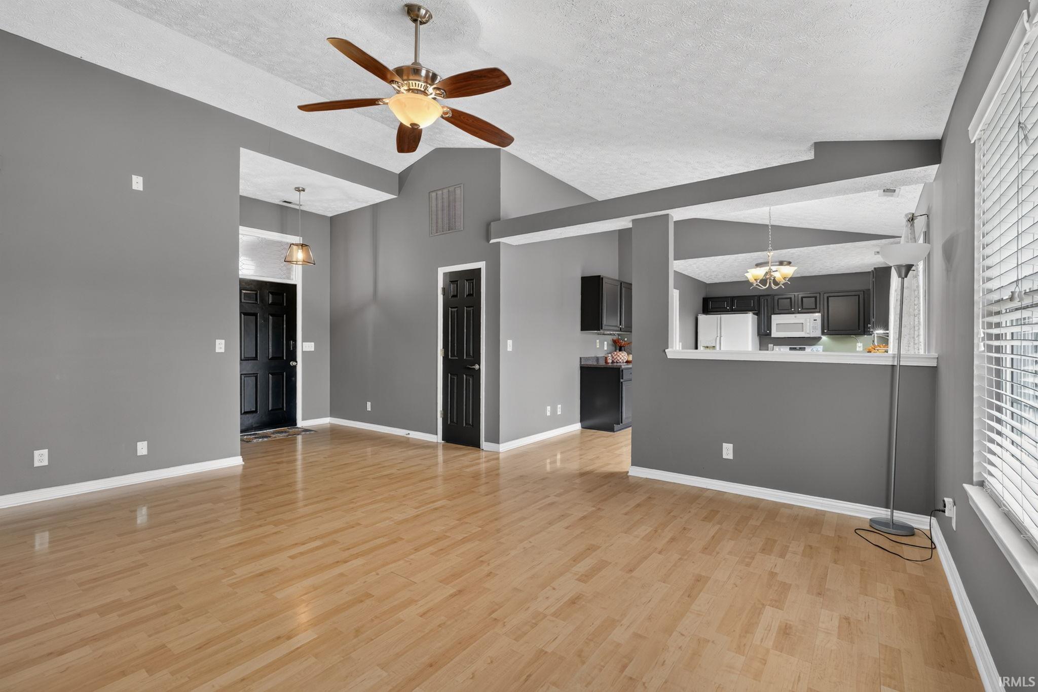 9715 Clippinger Road Evansville, IN 47725 - Photo 5 of 24 Gallery Image 5