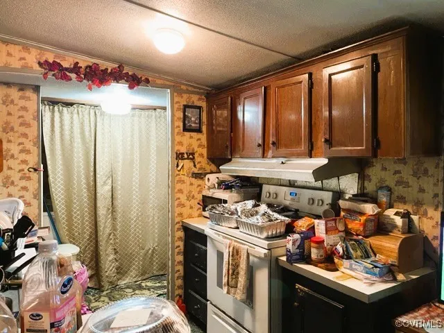 $40,000 | 2207 Brodnax Road, Brodnax, VA 23920